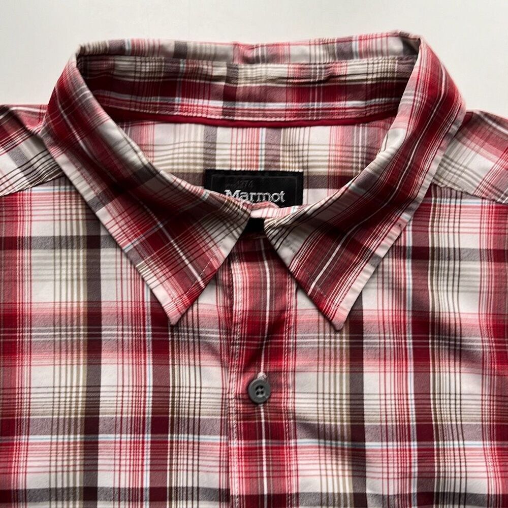 Marmot Plaid Outdoor Short Sleeve Button Front Mens Medium